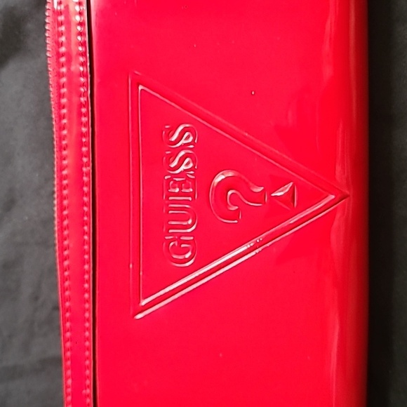Guess Shiny Red Wallet with Logo - Picture 4 of 5